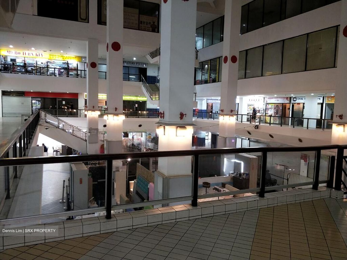 Upper Serangoon Shopping Centre (D19), Retail #451257091
